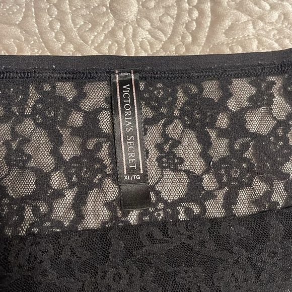 Victoria’s Secret XL Hiphuggers. - Picture 4 of 11
